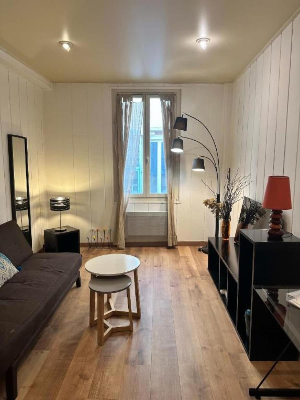 Apartament Bosio Raoul - And Steps Away From The Sea *